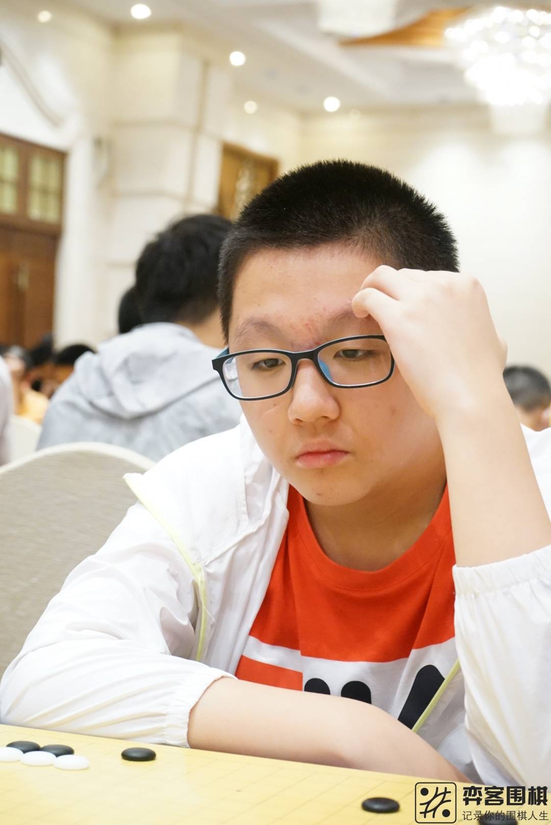 决战时刻：比赛进入白热化，胜负难辨()